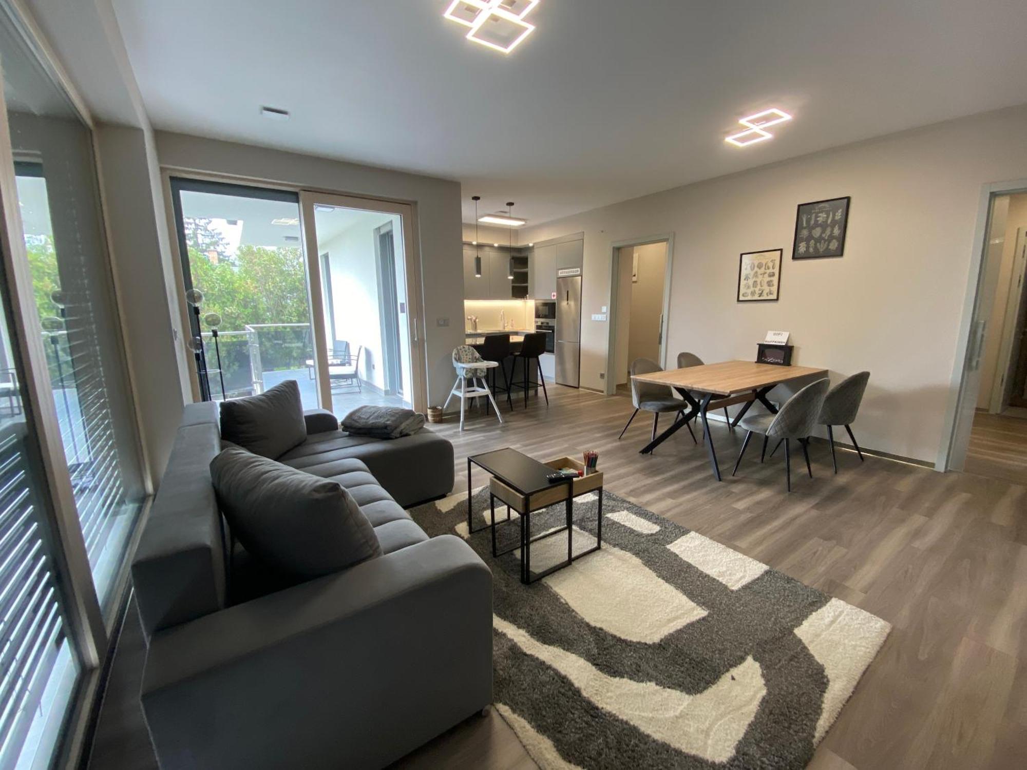 Modern Living In Budapest Esterno foto